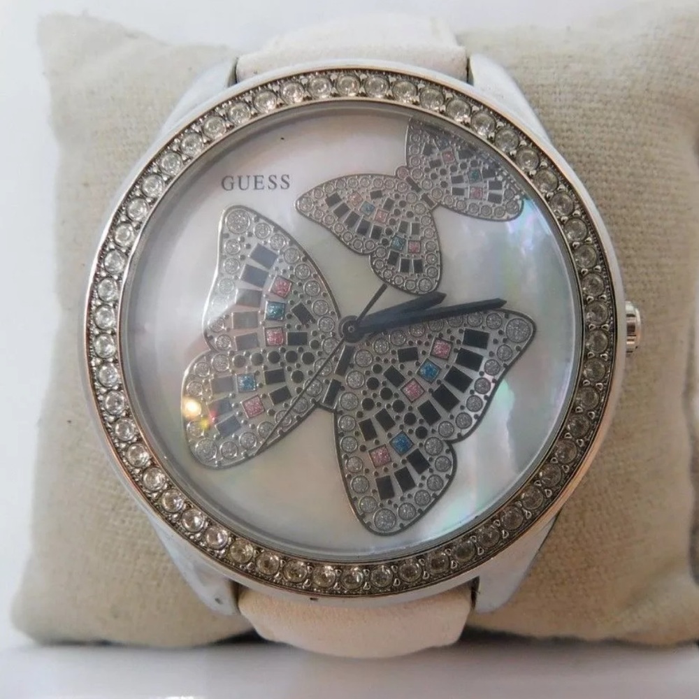 Rare GUESS 🦋 butterfly Watch.